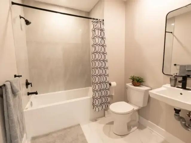 Apartment 1 Bedroom For Rent London ON 1299 ES99410243