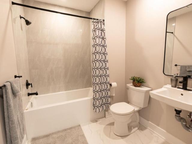 Apartment 1 Bedroom For Rent London ON 1399 ES98315114