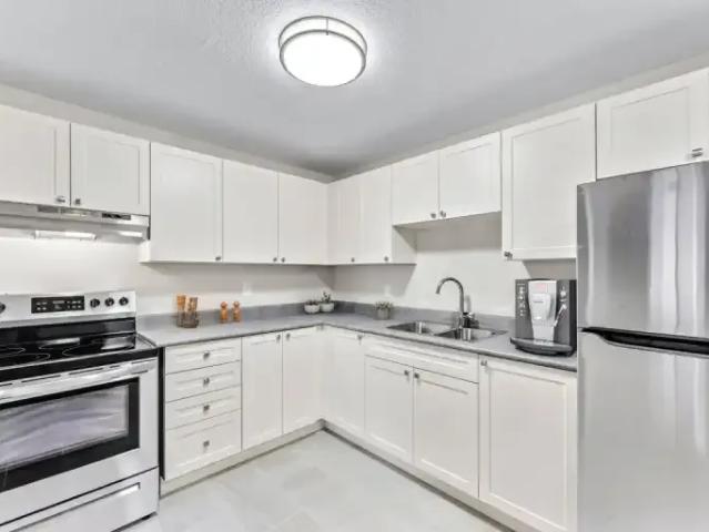 Apartment 1 Bedroom For Rent London ON 1439 ES104361748