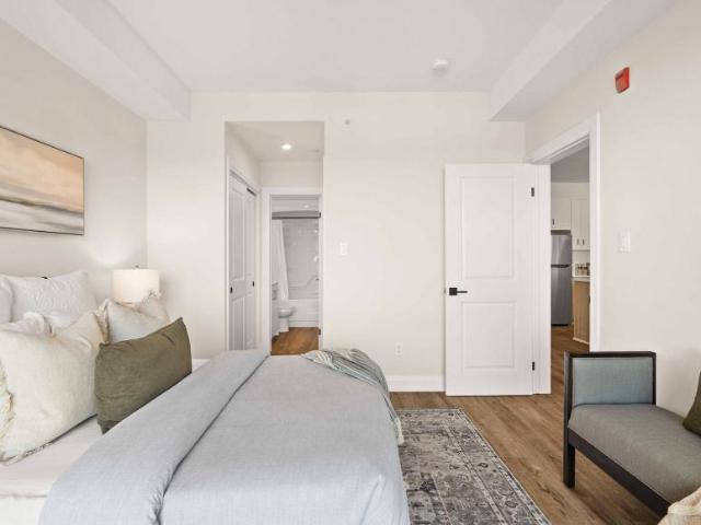 Apartment 1 Bedroom For Rent London ON 2035 ES98313599