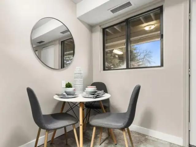 Apartment 1 Bedroom For Rent Regina SK 1209 ES101789126