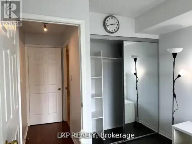 Apartment 1 Bedroom For Rent Richmond Hill ON 2100 ELS103012008