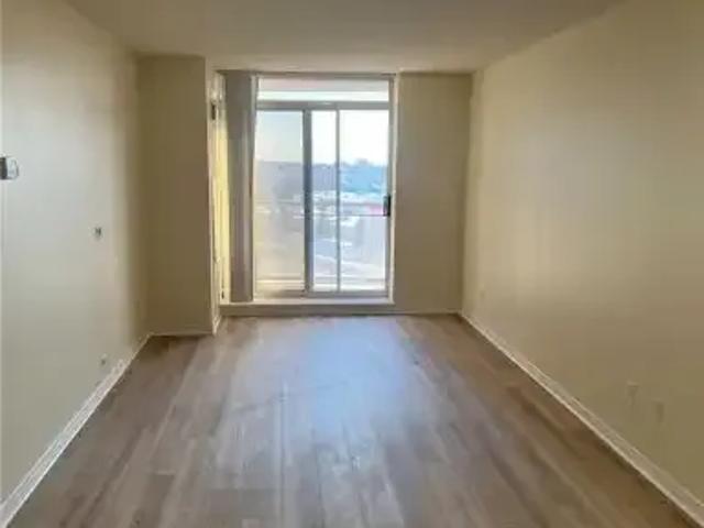 Apartment 1 Bedroom For Rent Richmond Hill ON 2200 ES103487613