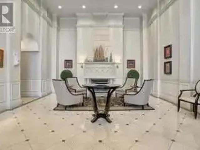 Apartment 1 Bedroom For Rent Richmond Hill ON 2300 ES102243195