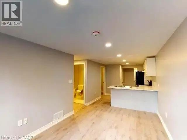 Apartment 1 Bedroom For Rent St. Catharines ON 1695 ES102658637