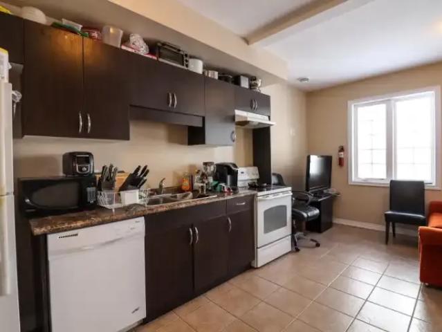 Apartment 1 Bedroom For Rent St. Catharines ON 650 ES102846369