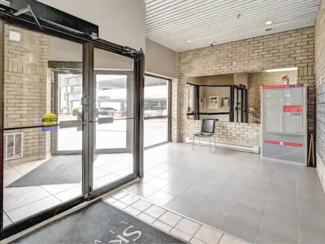 Apartment 1 Bedroom For Rent St. Thomas ON 1470 ES105134656