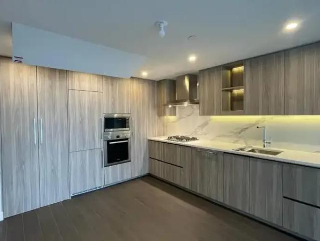 Apartment 1 Bedroom For Rent Surrey BC 1700 ES105186040