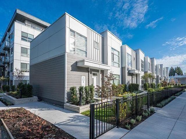 Apartment 1 Bedroom For Rent Surrey BC 1795 ES98309299