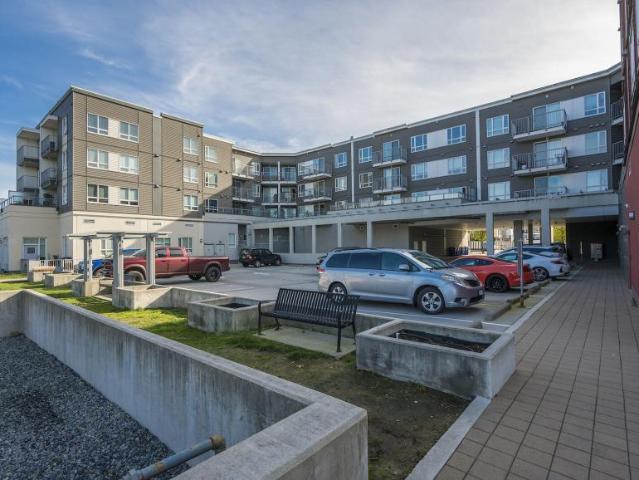 Apartment 1 Bedroom For Rent Surrey BC 1795 ES98314737