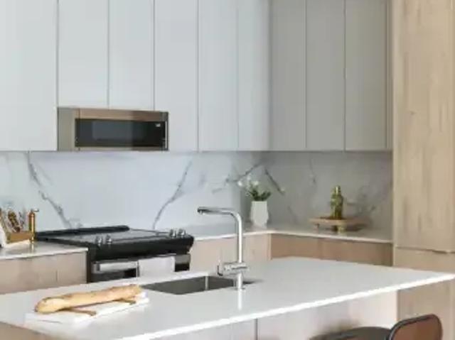 Apartment 1 Bedroom For Rent Saanich BC 2350 ES104876304