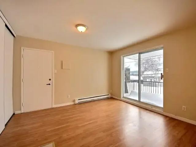 Apartment 1 Bedroom For Rent Saguenay QC 1020 ES103322072