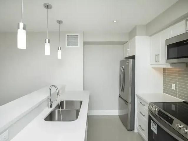 Apartment 1 Bedroom For Rent Scarborough ON 1999 ELS96816895