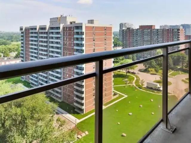 Apartment 1 Bedroom For Rent Scarborough ON 2145 ES105071444