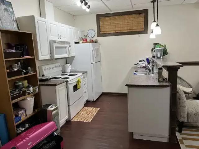 Apartment 1 Bedroom For Rent Sherwood Park AB 1175 ELS102658210