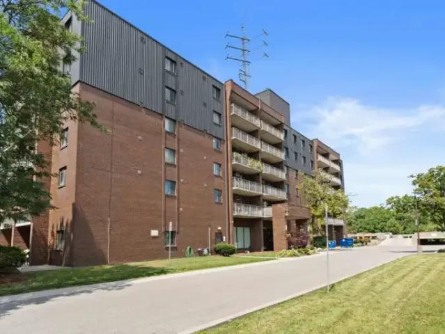 Apartment 1 Bedroom For Rent Tecumseh ON 1710 ES100170249