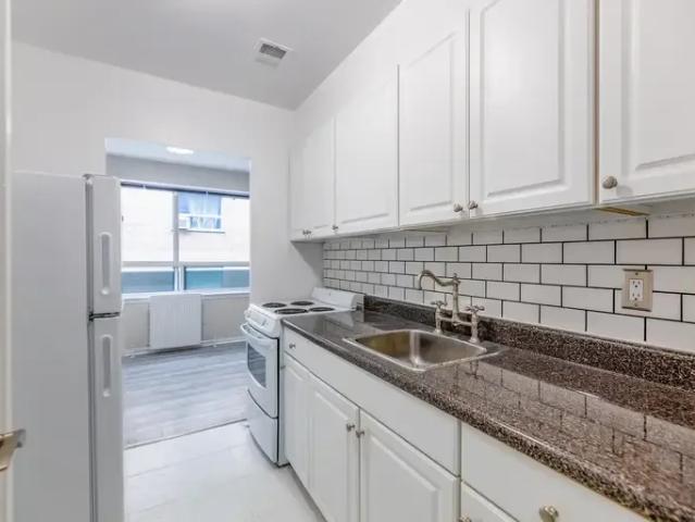 Apartment 1 Bedroom For Rent Toronto ON 1750 ES97026288