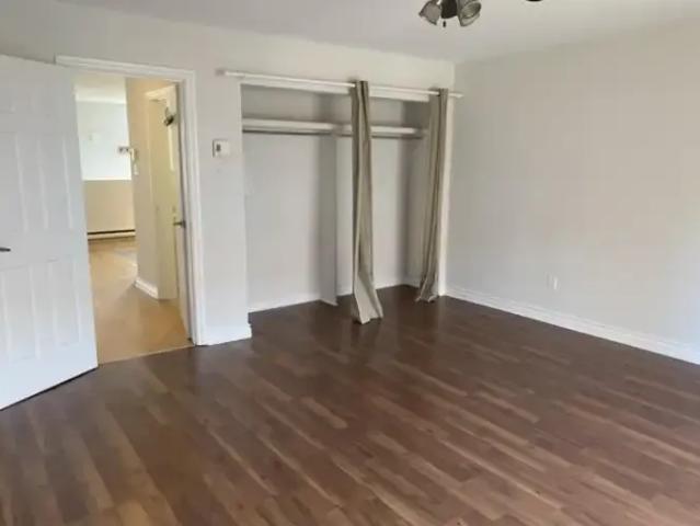 Apartment 1 Bedroom For Rent Toronto ON 1950 ES101300960