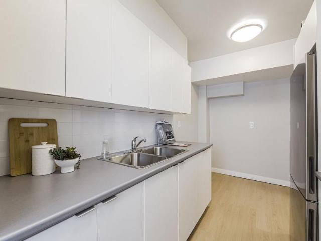 Apartment 1 Bedroom For Rent Toronto ON 1969 ELS98312020
