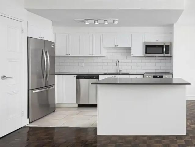 Apartment 1 Bedroom For Rent Toronto ON 2059 ELS101826050