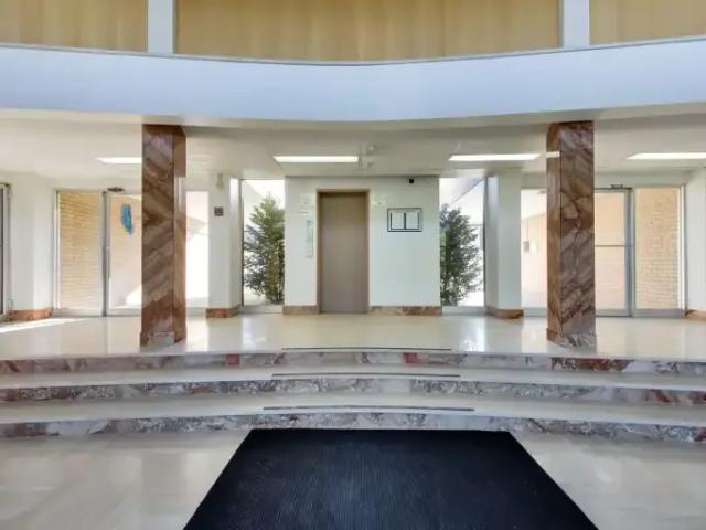 Apartment 1 Bedroom For Rent Toronto ON 2060 ES102700478
