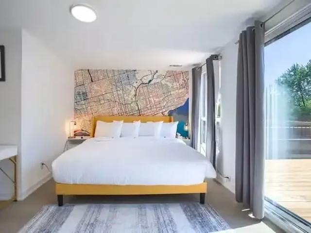 Apartment 1 Bedroom For Rent Toronto ON 2000 ES101216217