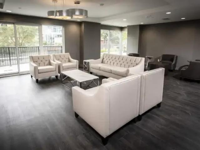 Apartment 1 Bedroom For Rent Toronto ON 2000 ES98916613