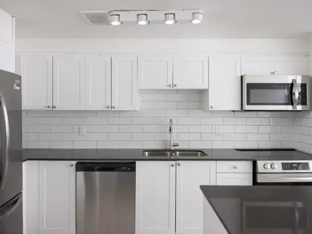 Apartment 1 Bedroom For Rent Toronto ON 2199 ES100668540