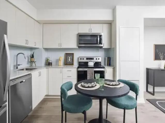 Apartment 1 Bedroom For Rent Toronto ON 2341 ES102052079