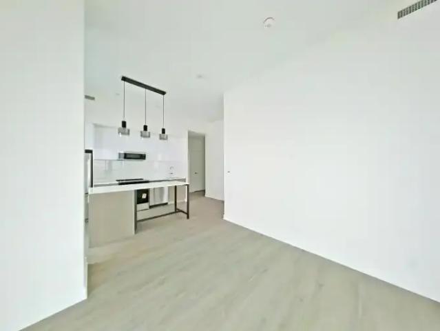 Apartment 1 Bedroom For Rent Toronto ON 2300 ELS99824774