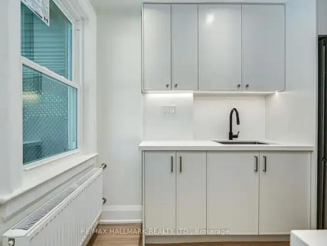 Apartment 1 Bedroom For Rent Toronto ON 2485 ES103091414