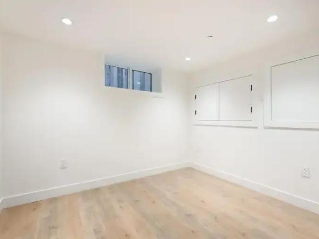 Apartment 1 Bedroom For Rent Vancouver BC 2050 ES103695160