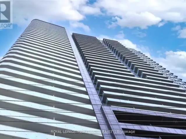 Apartment 1 Bedroom For Rent Vaughan ON 2075 ES103542351
