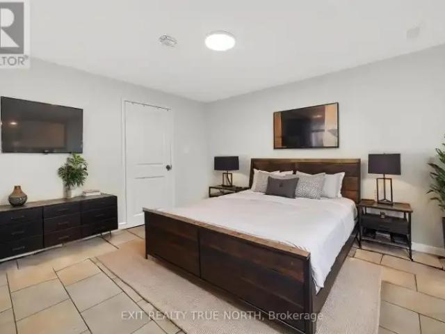 Apartment 1 Bedroom For Rent Vaughan ON 2000 ES102339253