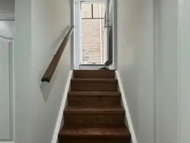 Apartment 1 Bedroom For Rent Vaughan ON 2100 ES104941165