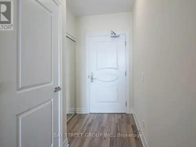Apartment 1 Bedroom For Rent Vaughan ON 2250 ES104864289