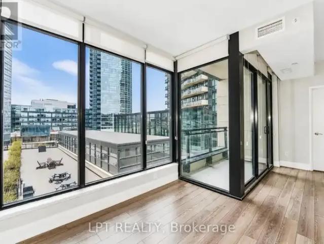 Apartment 1 Bedroom For Rent Vaughan ON 2300 ES103091747