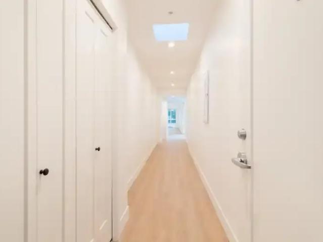 Apartment 1 Bedroom For Rent Victoria BC 1995 ES102203672