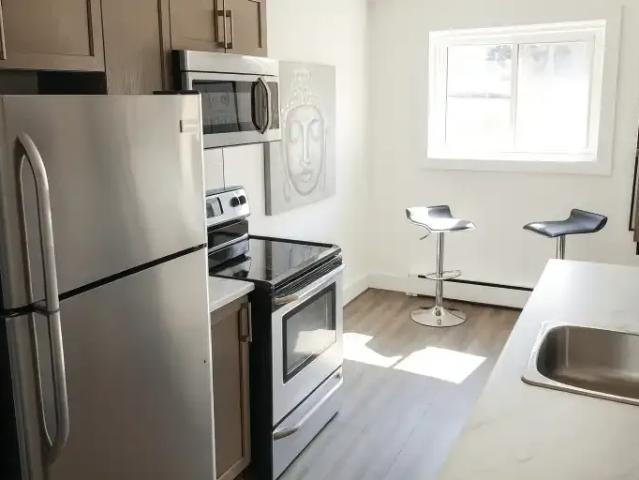 Apartment 1 Bedroom For Rent Waterloo ON 1600 ES102018715