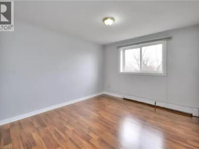 Apartment 1 Bedroom For Rent Waterloo ON 1700 ES102578960