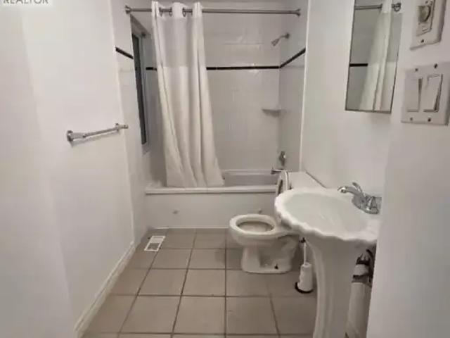 Apartment 1 Bedroom For Rent Waterloo ON 1995 ES102587580