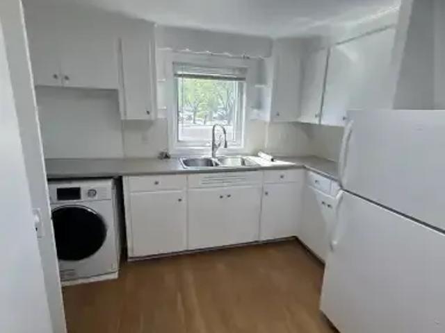 Apartment 1 Bedroom For Rent Winnipeg MB 1200 ES103118650