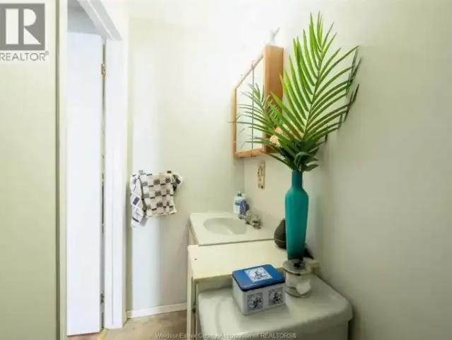 Apartment 1 Bedroom For Rent Windsor ON 1450 ES105186151