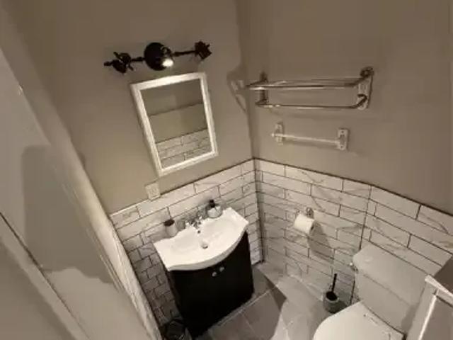 Apartment 1 Bedroom For Rent Windsor ON 1649 ES101878922
