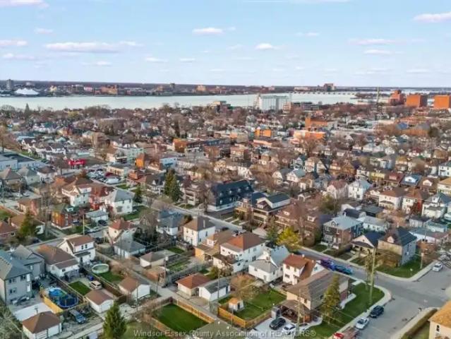 Apartment 1 Bedroom For Rent Windsor ON 1650 ES102085944