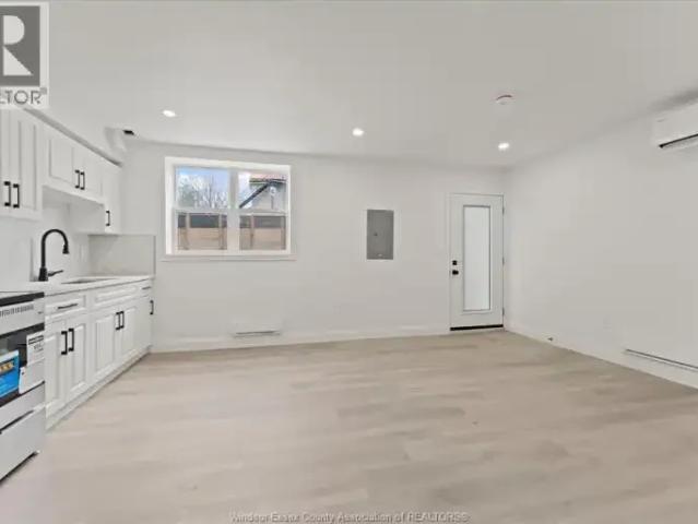 Apartment 1 Bedroom For Rent Windsor ON 1650 ES102085946