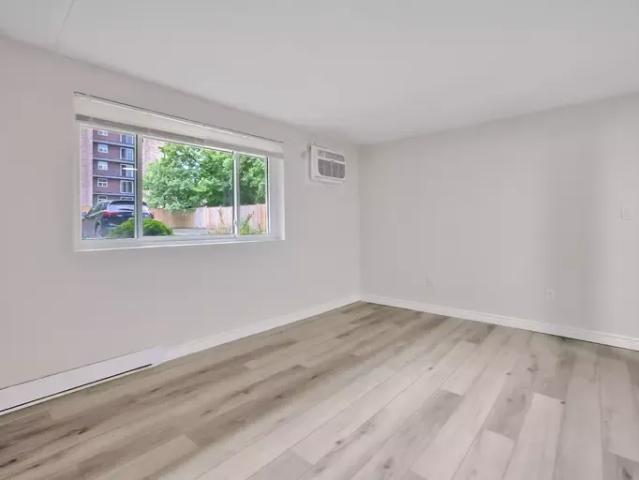 Apartment 1 Bedroom For Rent Windsor ON 1600 ES100119595