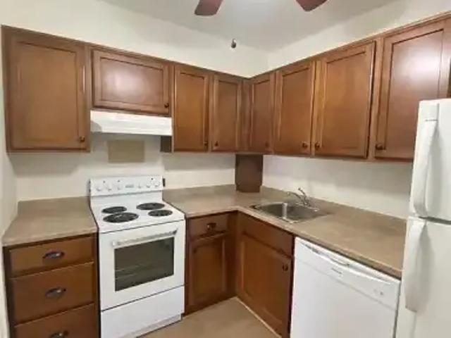 Apartment 1 Bedroom For Rent Windsor ON 1700 ES103487763