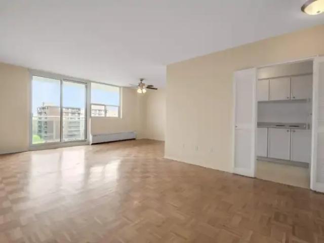 Apartment 1 Bedroom For Rent Windsor ON 1713 ES102085274