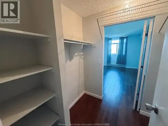 Apartment 1 Bedroom For Rent Windsor ON 1950 ES102578996